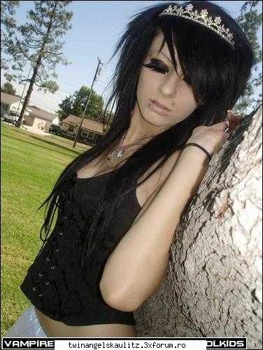 :nebun:  :nebun:  :nebun: emo pics