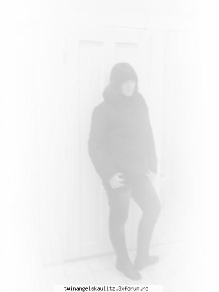 EmoGirlPhotos - EmoGirl - :: ASTIA SUNTEM NOI ::