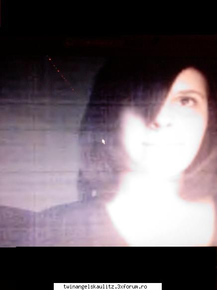 EmoGirlPhotos - EmoGirl - :: ASTIA SUNTEM NOI ::