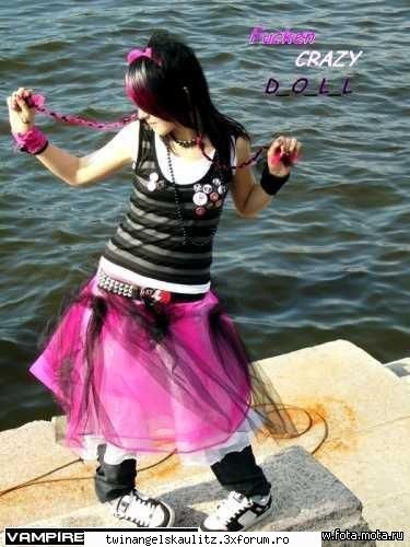 Emo Pics - EmoBarbie - :: EMO STYLE ::