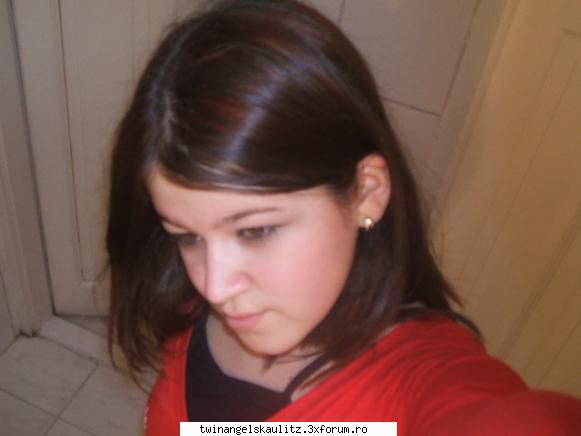 Just .. Me !! :| - BillutZza KaulitZza - :: ASTIA SUNTEM NOI ::