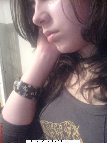 :x - kitty - :: ASTIA SUNTEM NOI ::
