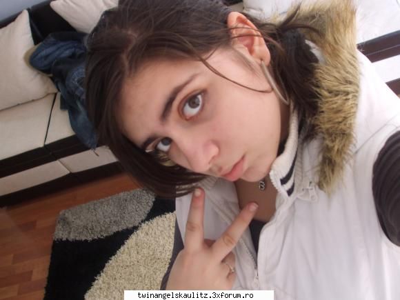 :x - kitty - :: ASTIA SUNTEM NOI ::