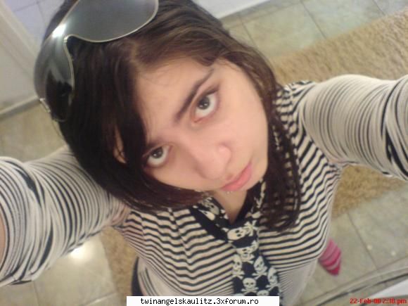 :x - kitty - :: ASTIA SUNTEM NOI ::